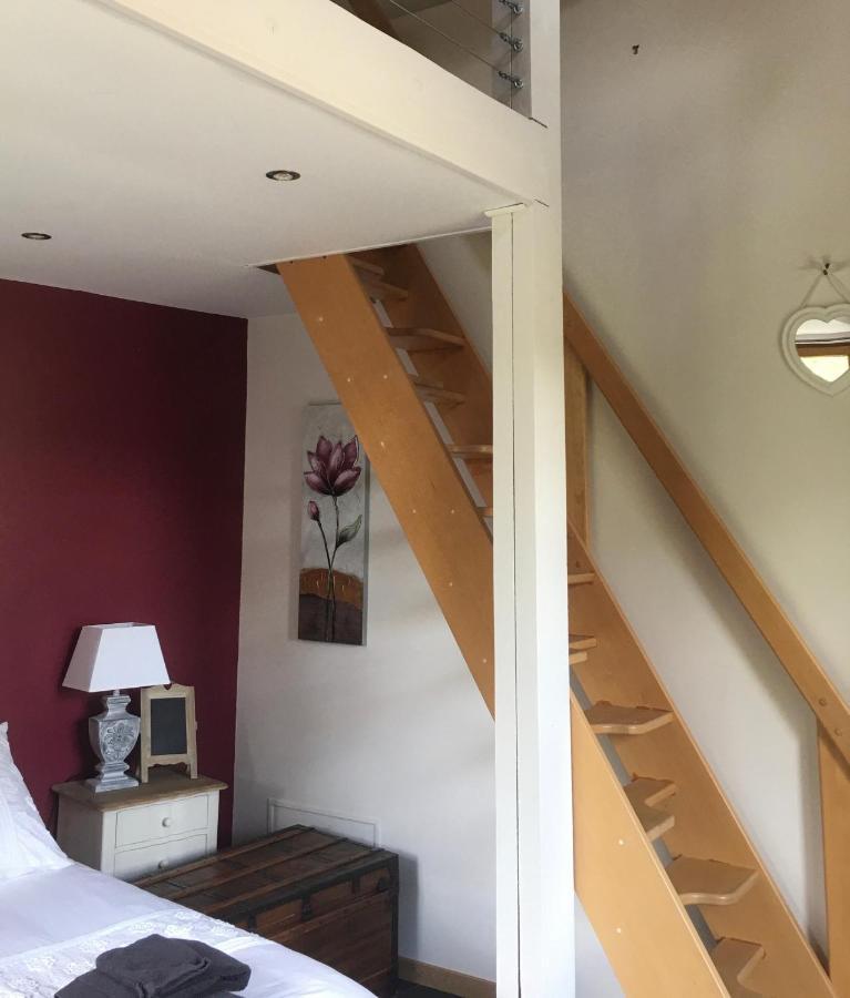 La Tour De Flandre Apartment Rousseloy Екстериор снимка