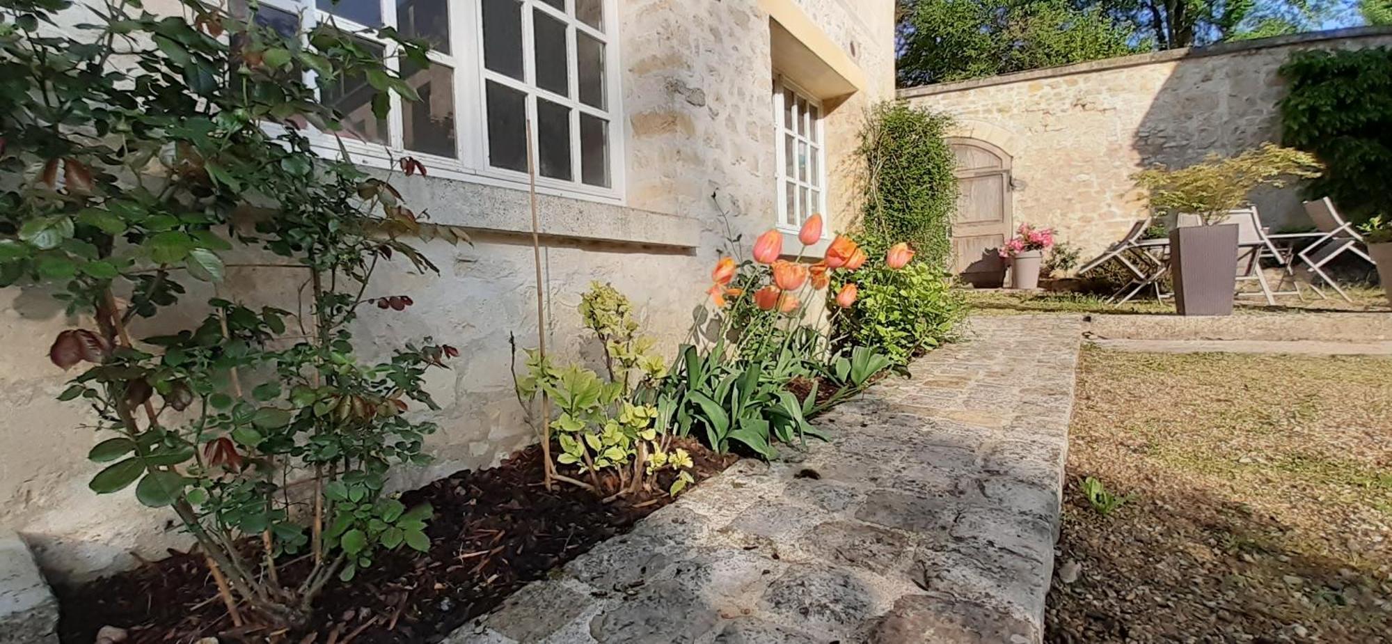 La Tour De Flandre Apartment Rousseloy Екстериор снимка